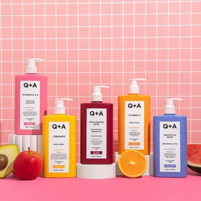 Q+A Salicylic Acid Smoothing Body Lotion (250ml), Body Moisturiser with Watermelon & Agave Scent, Body Butter Alternative, Smooths Rough Bumpy Skin, Clears Blemishes & Uneven Texture