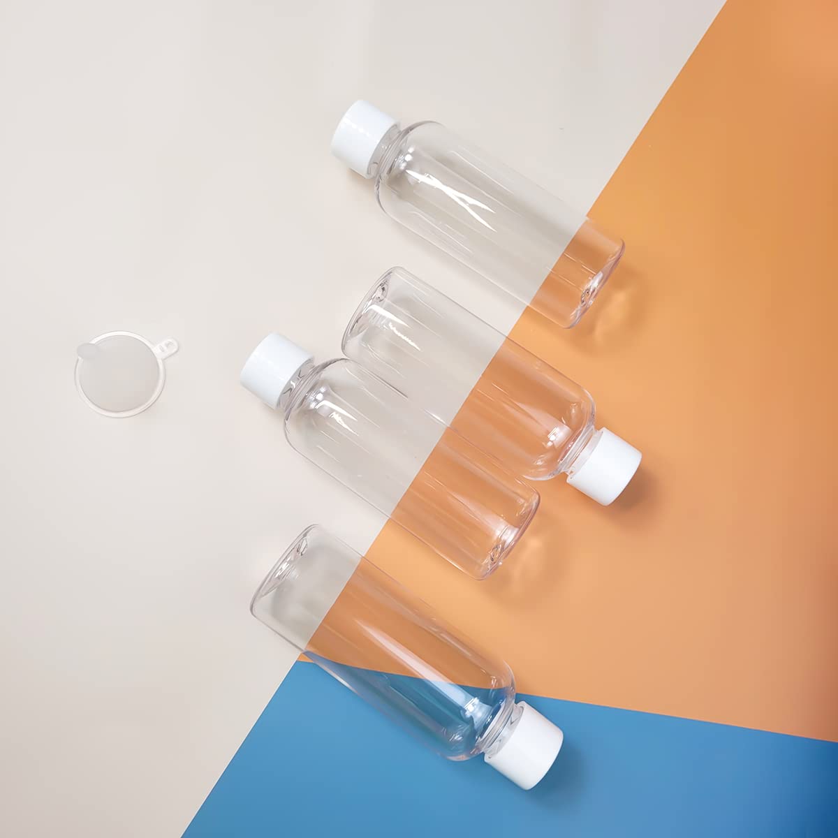 4pcs Travel Bottles,80ml Refillable Clear Empty Plastic Travel Size Containers Bottles with Screw Lids for Toiletries,Soap,Shampoo and Conditioner