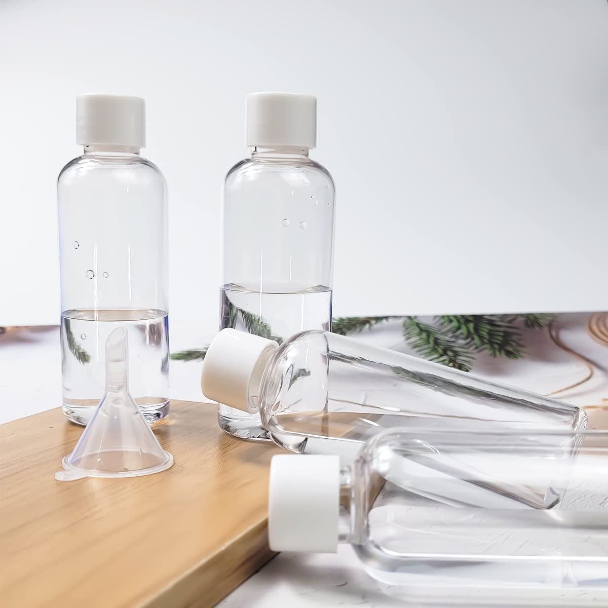 4pcs Travel Bottles,80ml Refillable Clear Empty Plastic Travel Size Containers Bottles with Screw Lids for Toiletries,Soap,Shampoo and Conditioner