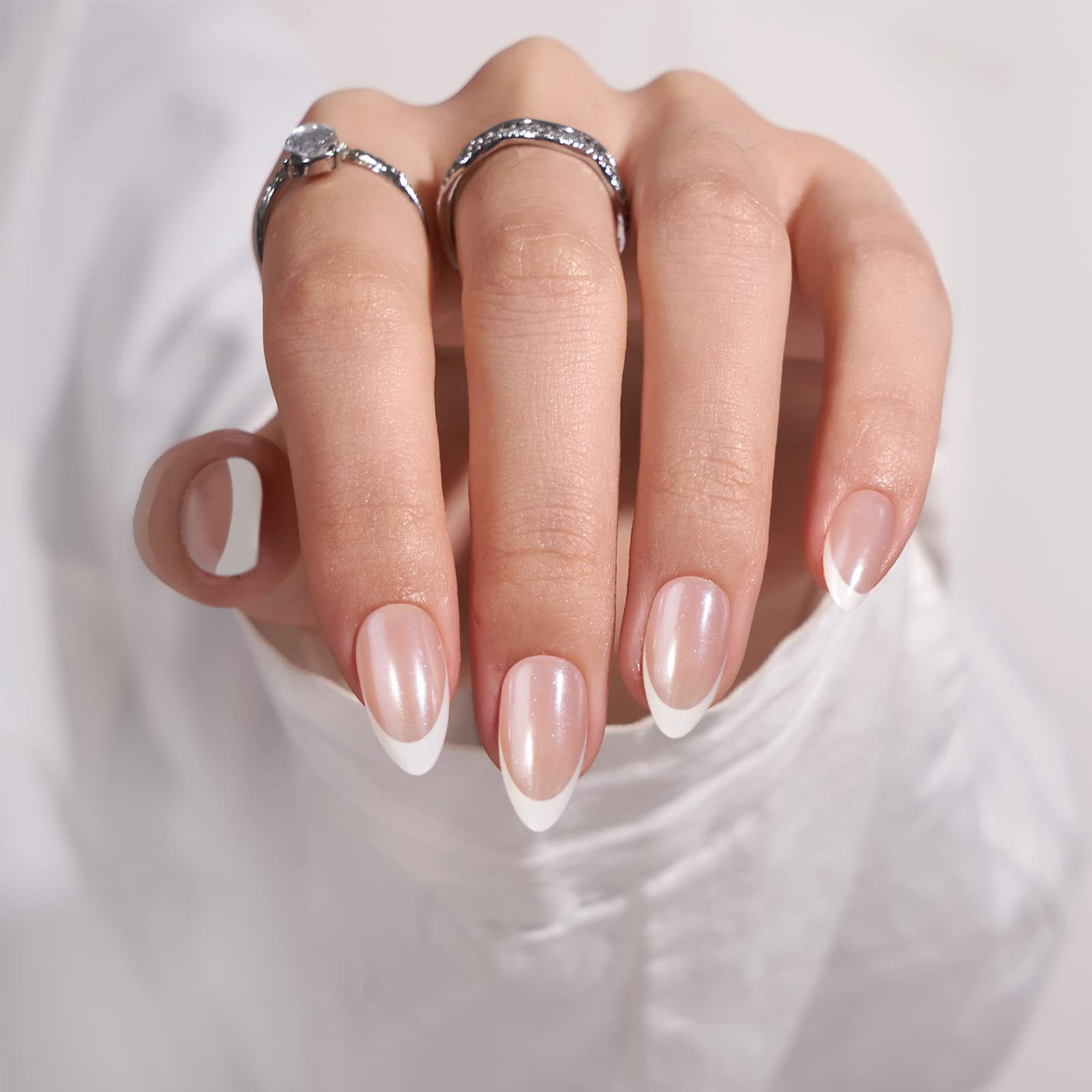 BTArtbox Press On False Nails Short - White French Tip Press On Nails Almond, 30 Pcs Soft Gel Fake Nail in 15 Sizes, Reusable Semi-Transparent Stick on Nails for Women, Classic
