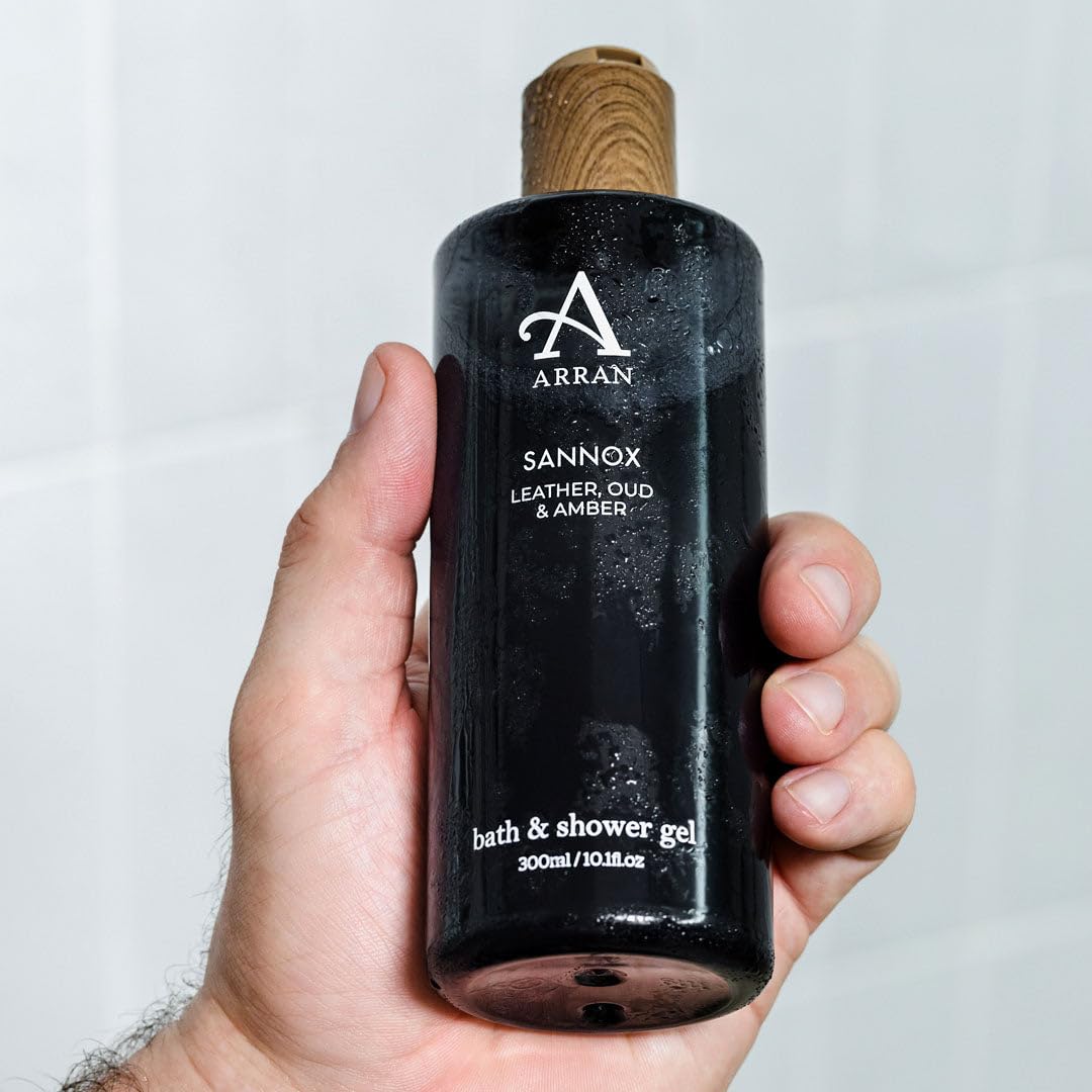 Arran Sense of Scotland Sannox Oud Body Wash (300ml) Luxury Scottish Shower Gel with Leather and Amber, enriched with Pro Vitamin B5 - Gift for Men & Women