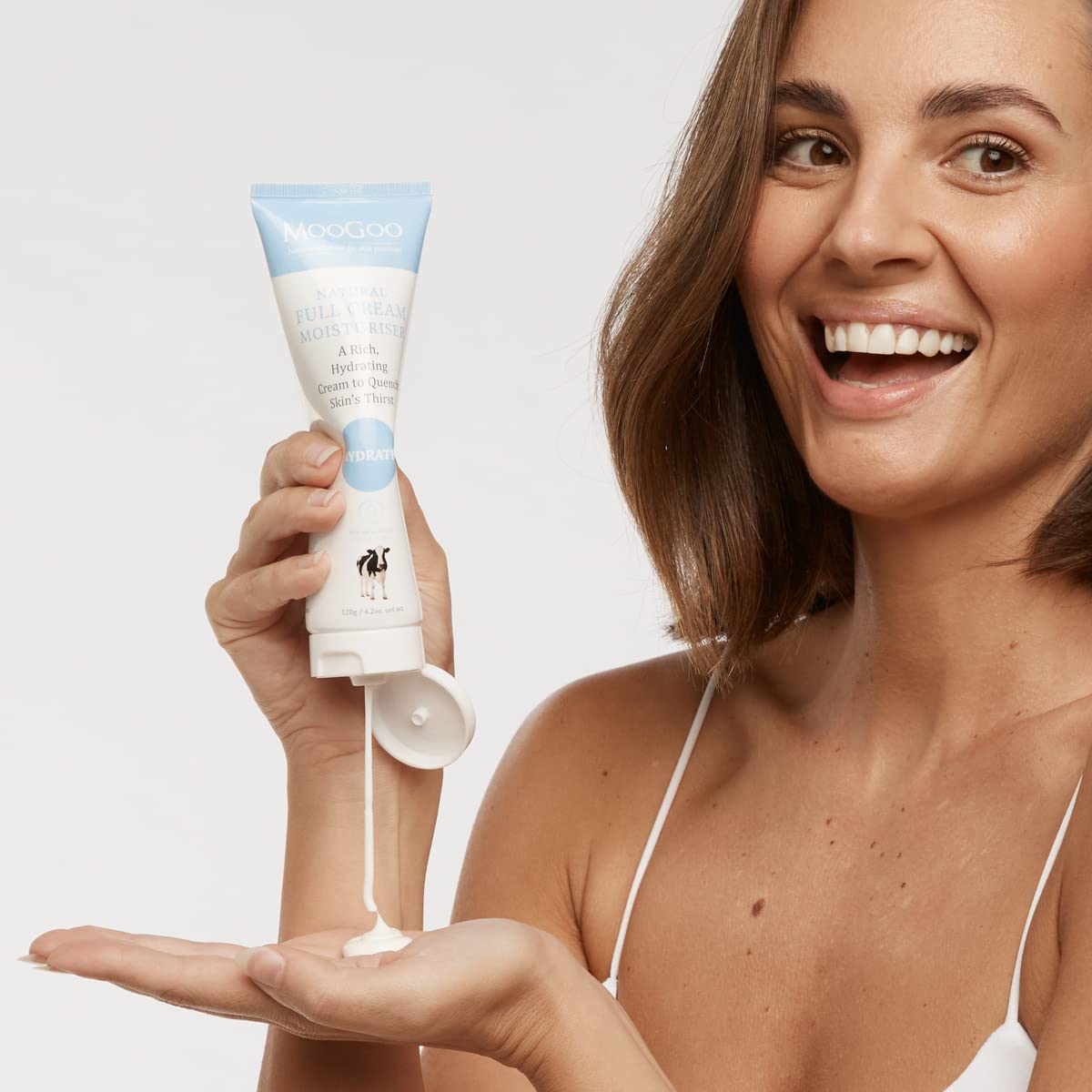 MooGoo Natural Full Cream Moisturiser - Ultra-Hydrating Repair for Dry, Itchy, Sensitive Skin - Suitable for Face, Body & All Ages, 200g / 7oz.