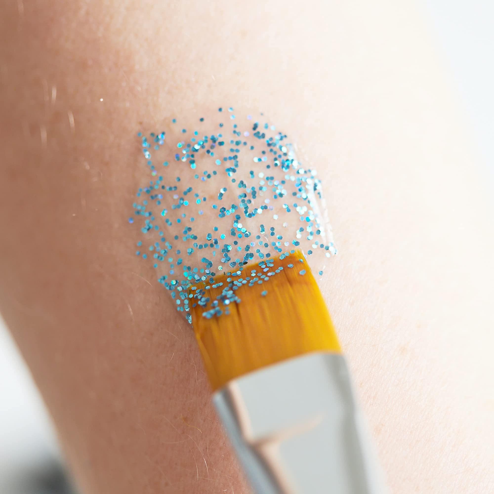 Glitter Fix Gel by Moon Glow - Cosmetic Glitter Adhesive Primer for Face and body. For all glitters including fine, chunky, holographic, iridescent and bio