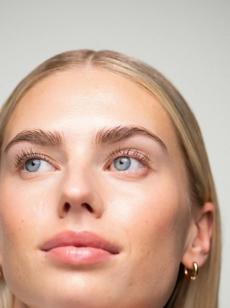 UKLASH Lengthening Mascara (Mascara) - Black, Extra-Black Pigmented, Water-Resistant, Vegan-Friendly, Paraben-Free, Cruelty-Free, Lengthening Formula with Double-Sided Silicone Wand