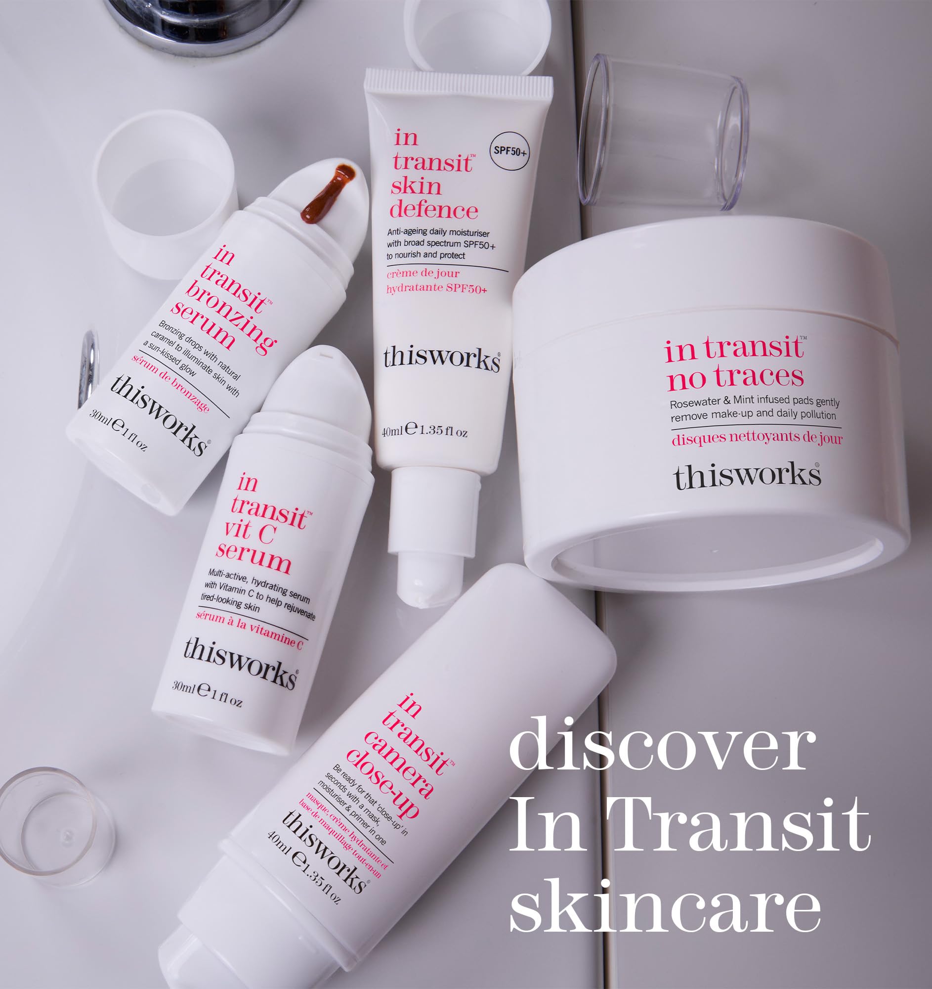 This Works In Transit Camera Close-Up, 40 ml - Hydrating Primer for a Long-Lasting and Flawless Finish to Make Up - 3 in 1 Face Moisturiser, Mask and Primer with Vitamin C and Hyaluronic Acid