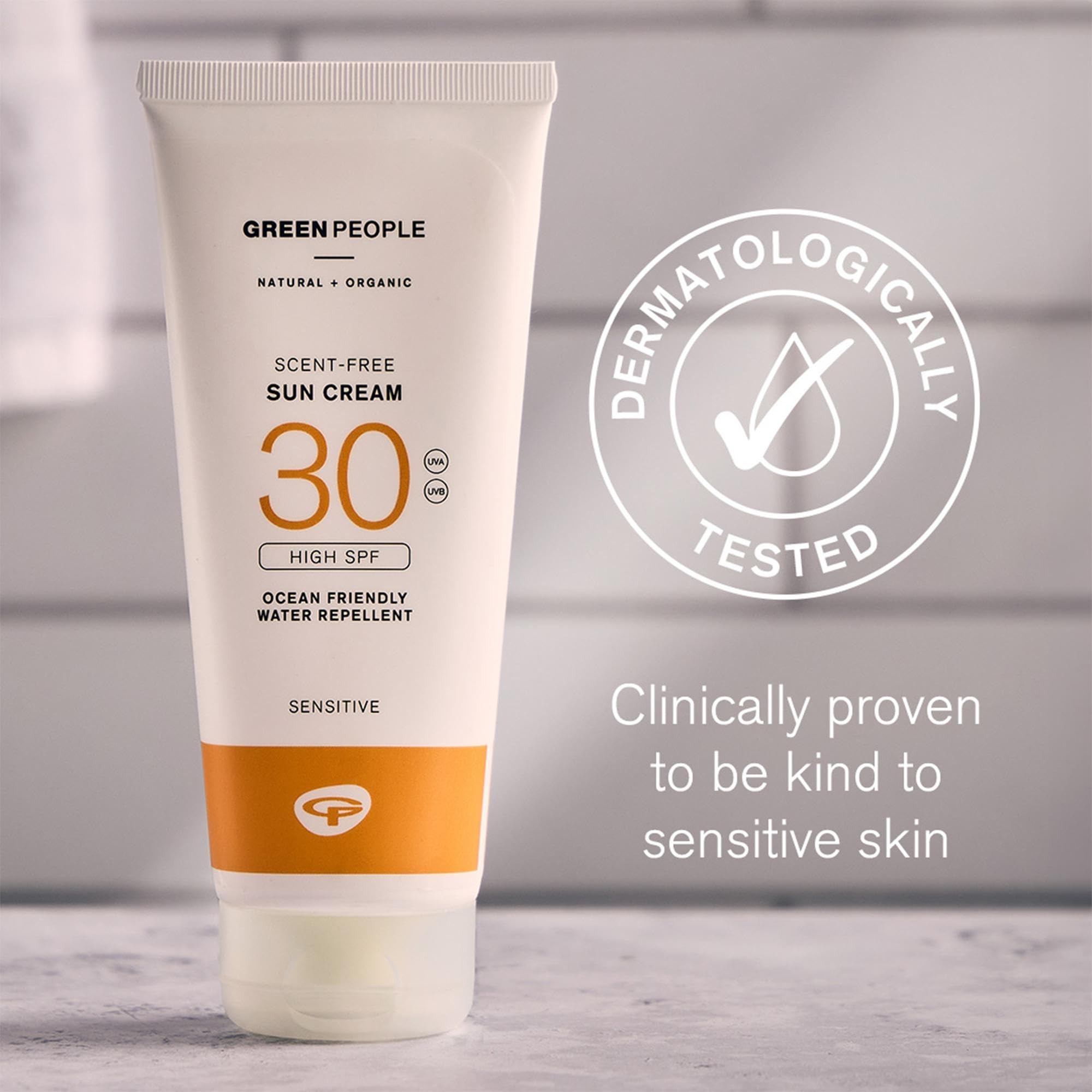 Green People Scent Free Sun Cream SPF30 - Travel Size Sunscreen - For Sensitive Skin & Prickly Heat - Reef Safe & Cruelty Free, 100ml