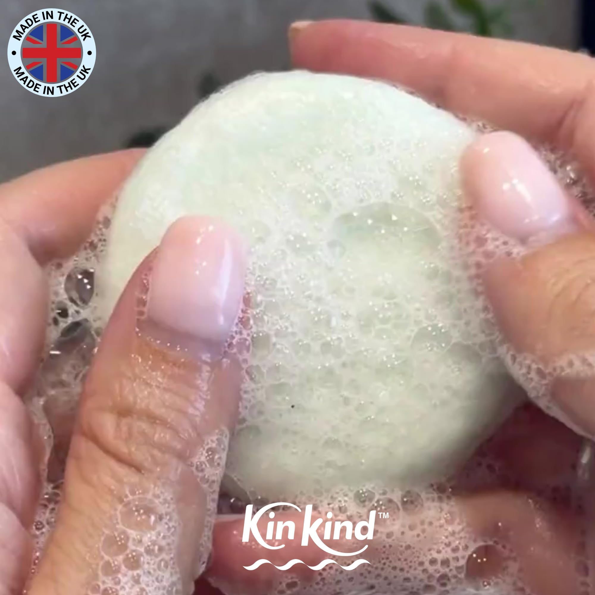 KinKind Travel Rice Water Shampoo and Conditioner Bar Set for Hair Growth. Up to 50 washes. Give me STRENGTH! Rice Solid Shampoo Bar and Conditioner Bars for hair UK Made with 2 soap shampoo bar tins