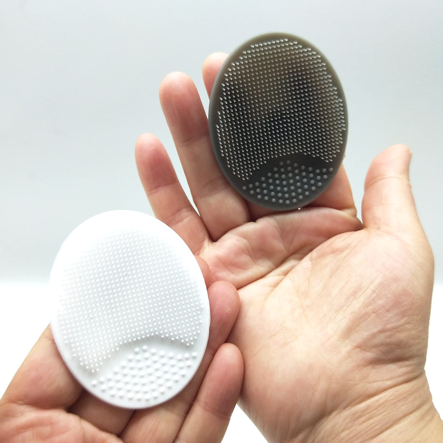 HieerBus Soft Silicone Face Scrubber,Facial Cleansing Brush,Facial Exfoliation Scrub for Massage Pore Cleansing Blackhead Removing Deep Scrubbing for All Kinds of Skins (2ed-White + Grey)