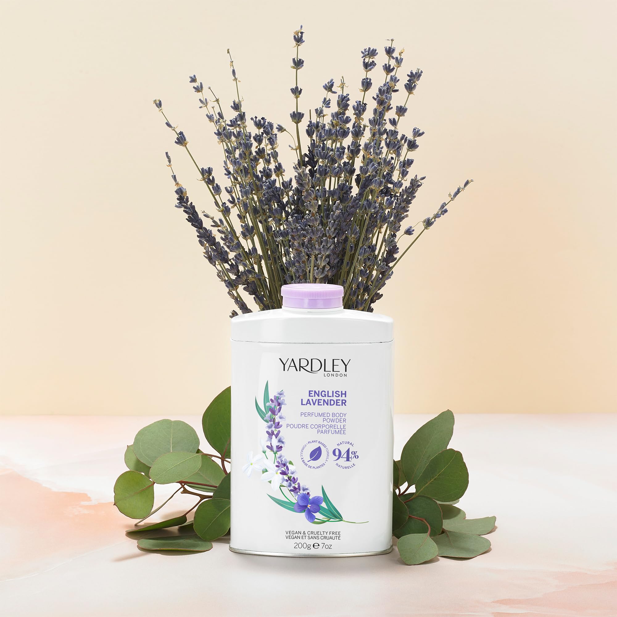 Yardley London English Lavender Perfumed Body Powder, Talcum Powder for Women to Help with Odor Control and Chafing, English Lavender Dusting Powder 200g