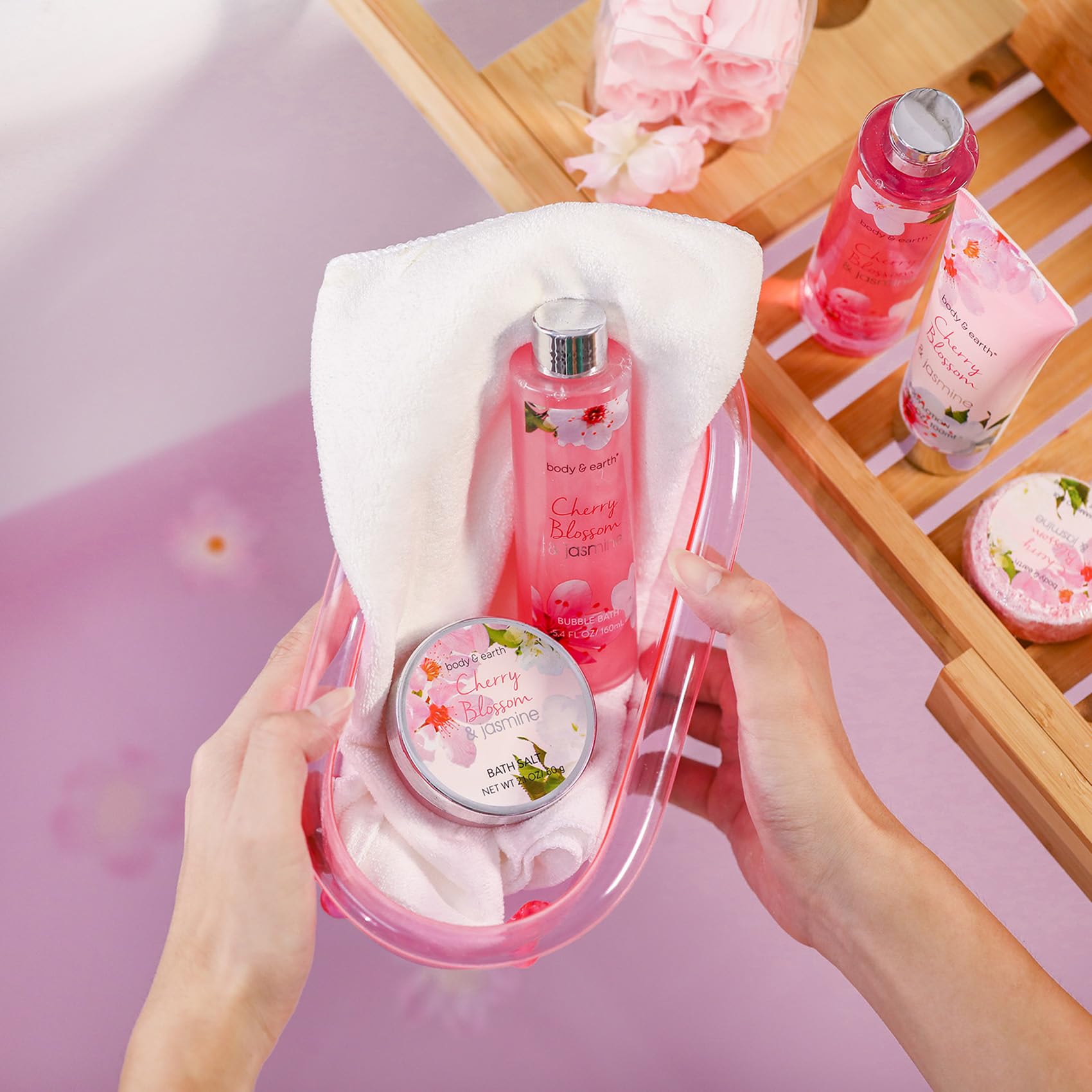 BODY & EARTH , 8pcs Pamper Gifts for Women with Cherry Blossom&Jasmine, Includes Bubble Bath, Soap, Birthday Gifts for Women, Valentines Gifts for Her, Spa Bath Sets