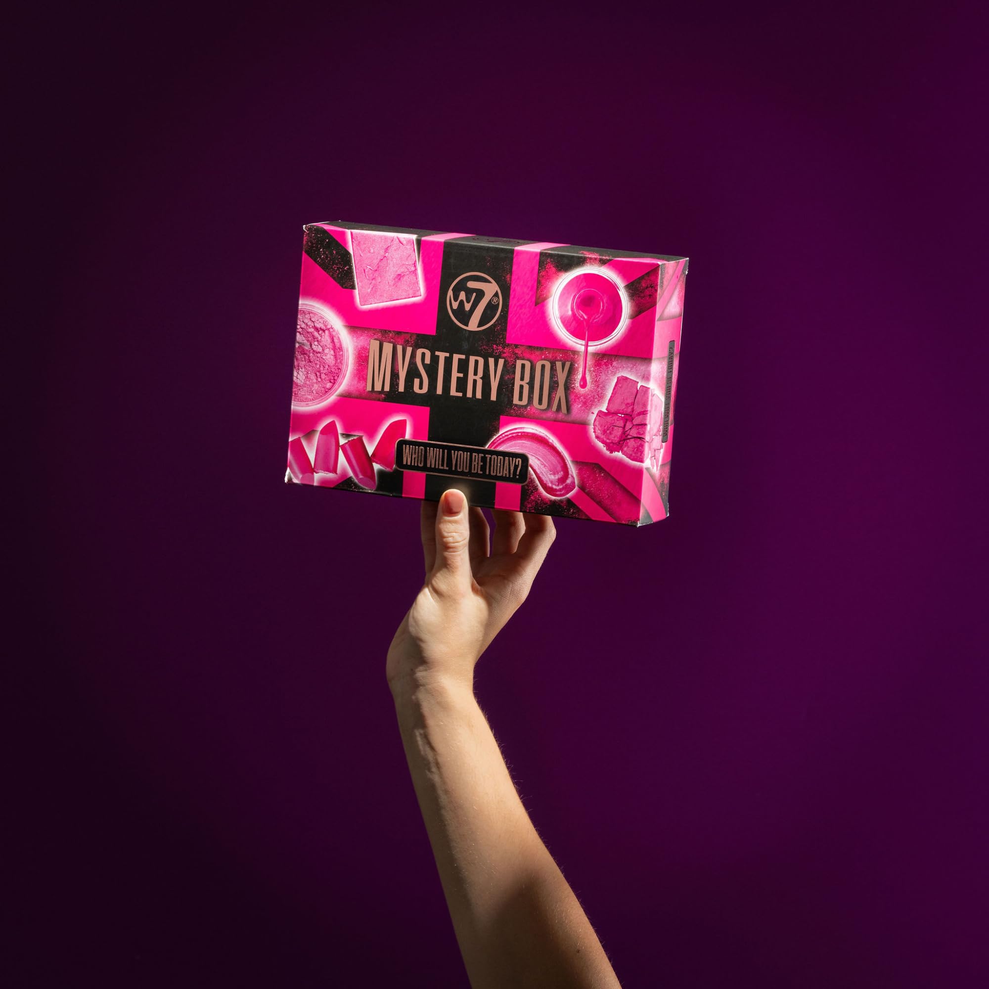 W7 Makeup Set Box - Surprise Assortment Gift of W7 Makeup Worth £40