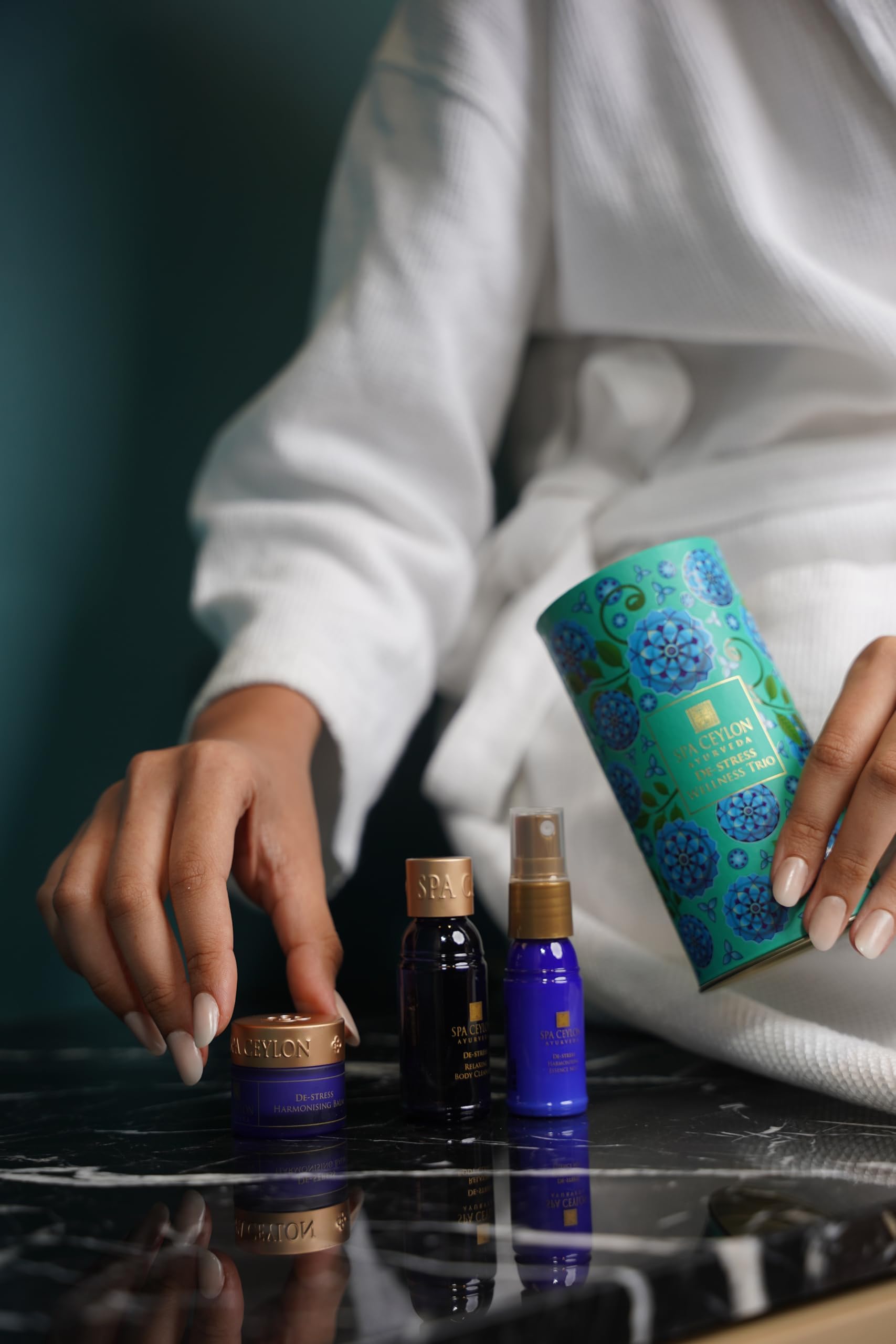 SPA CEYLON De-Stress Wellness Trio Set | Holistic Spa Essentials for Calming | Natural Ingredients | Ayurvedic | Frankincense | Essential Oil | Shower Gel, Body Mist, Balm | Gift set