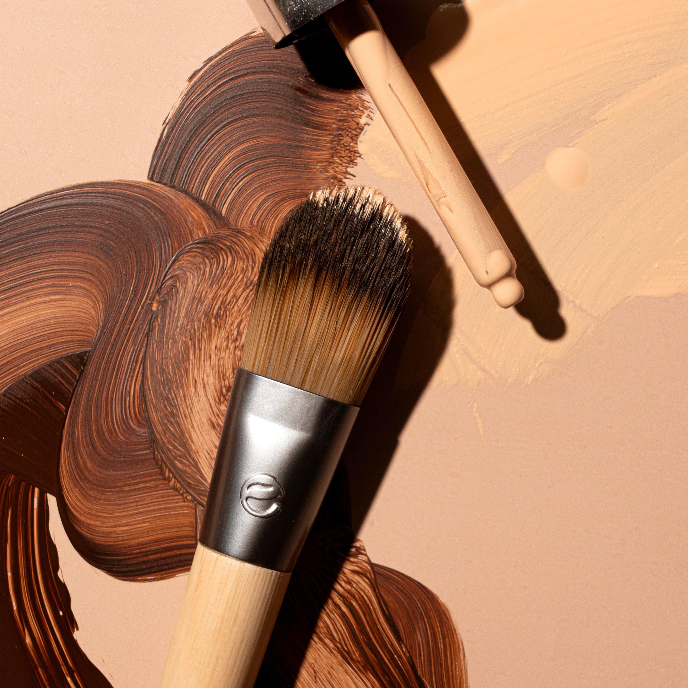 EcoTools Classic Foundation Face Brush, For Liquid, & Cream Foundation, Flat Foundation Brush, Makeup Brush For Natural Makeup, Buildable Coverage, Synthetic Bristles, Cruelty- Free, 1 Count