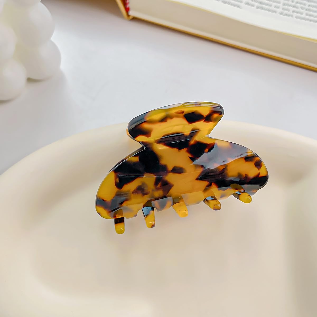 FSMILING Medium Hair Claw Clips For Fine Hair,Nonslip Small Claw Hair Clips For Women Thin Thick Hair,Celluloid Tortoise Hair Clip Jaw Claw Clamp Clutcher,Black, tortoise, light tortoise