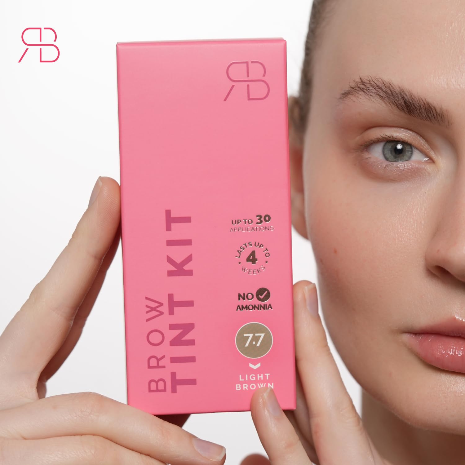 RB RENATA BEAUTY Brow Tint Kit – Eyebrow Tint Set – Dye Kit with Color Tint, Cream Developer and Styling Brush – Long-Lasting Effect Up to 4 Weeks – 30 Applications [Light Brown]