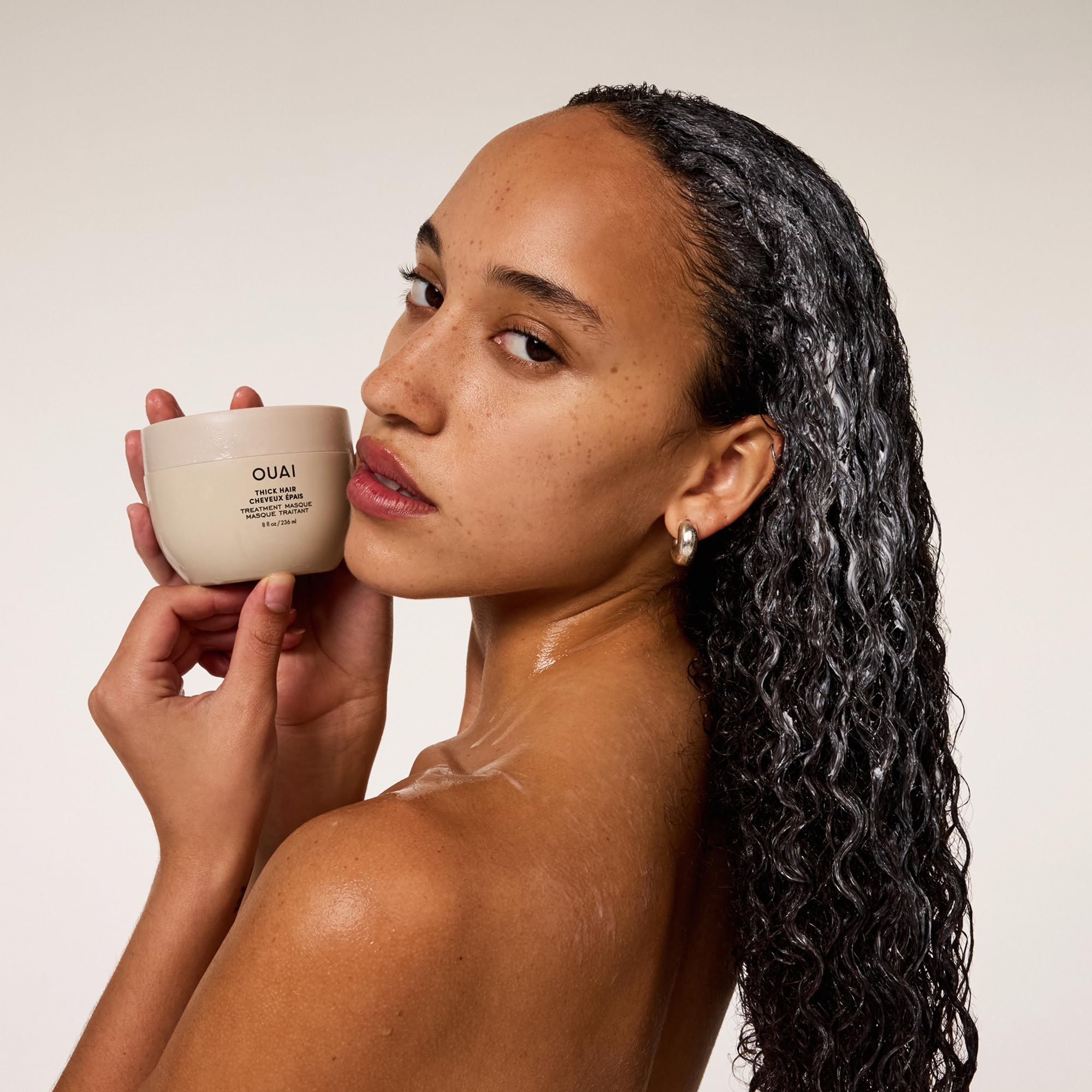 OUAI Thick Hair Treatment Masque - Almond Oil, Olive Oil & Hydrolyzed Keratin to Repair & Restore Damaged Hair - Softens, Smooths & Strengthens - Phthalate & Paraben Free Hair Masque - 236ml